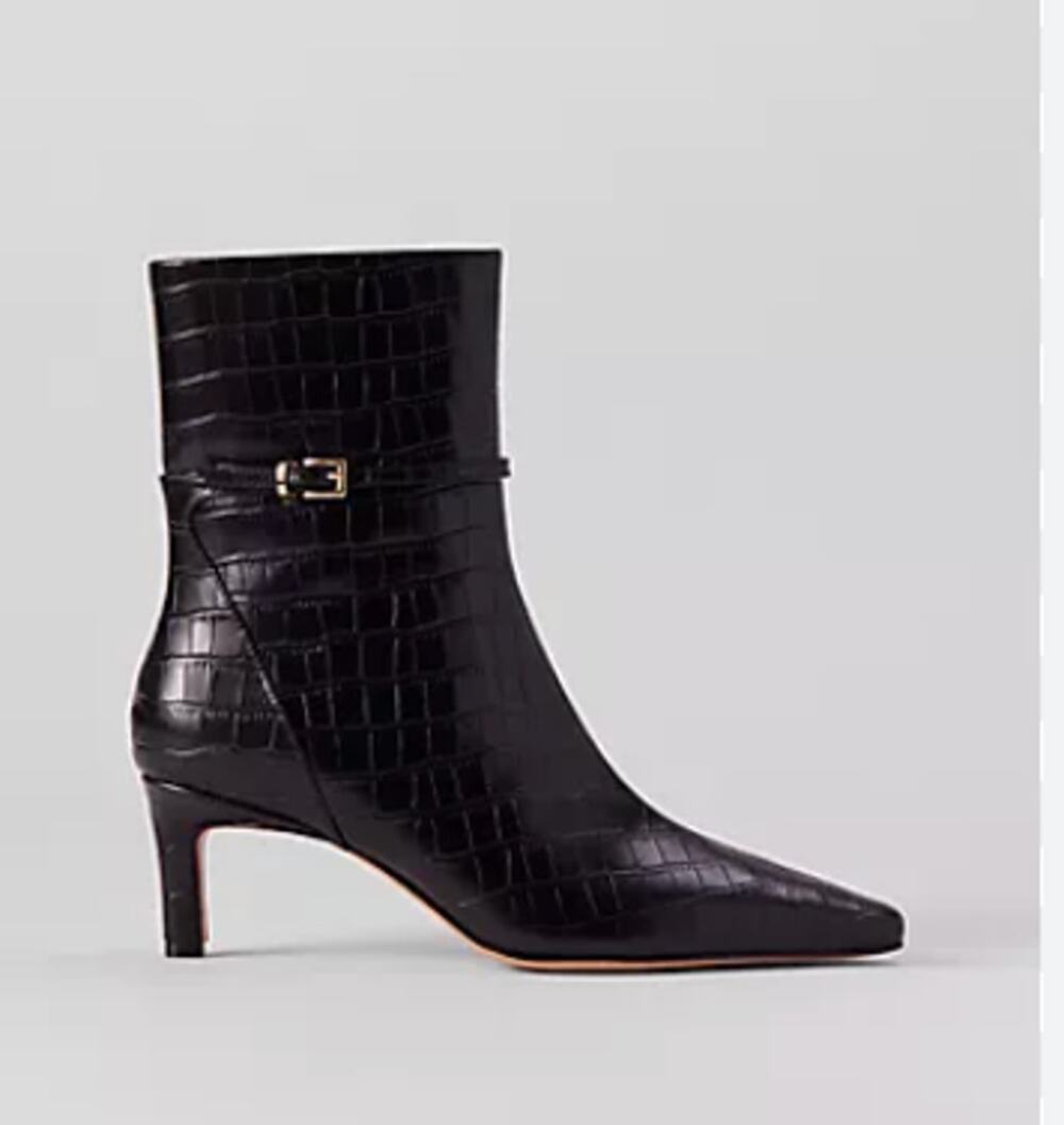 NWOB Ann Taylor Croc embossed Leather Bootie Chain Black 10